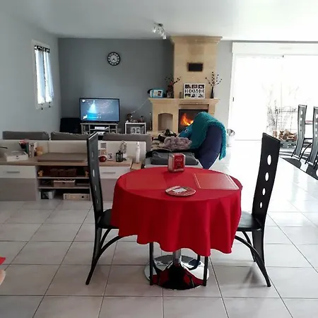 Δωμάτια σε οικογενειακή κατοικία Chez Lucas Et Daniela